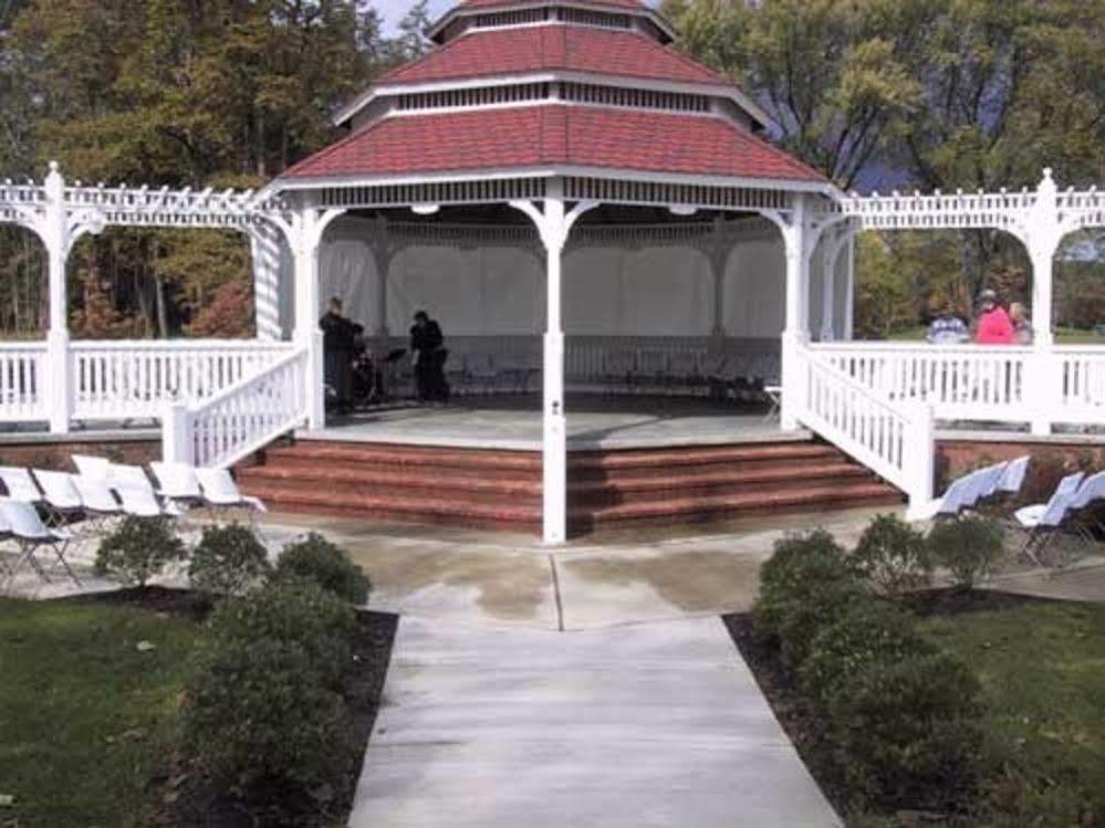 Julias Bed And Breakfast Hubbard Luaran gambar